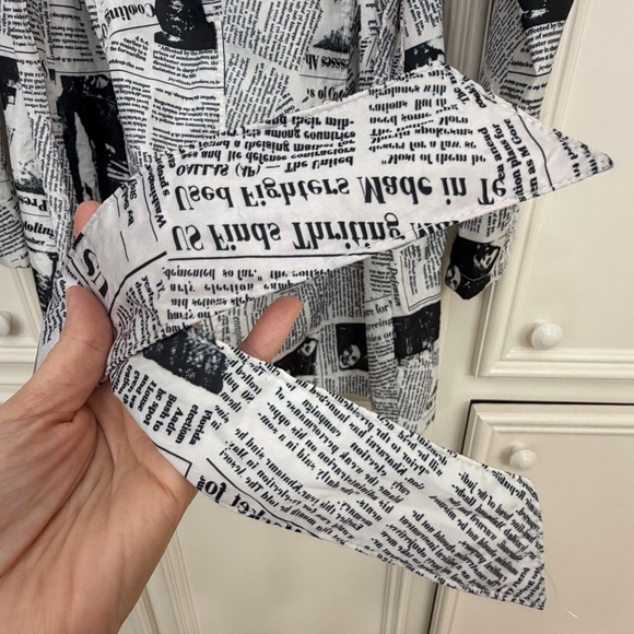 Boutique Belle Australian Art Clothing Newspaper Print Trench Coat Size 10 - Picture 16 of 16